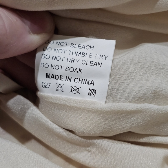 Seven Wonders White Draped Mini Skirt w/ Polkadot Hem ✦ Side Zip ✦ Spring Style - Picture 10 of 13